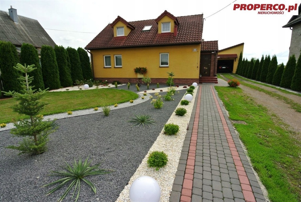 Dom, Radomice, Morawica (gm.), 120 m²