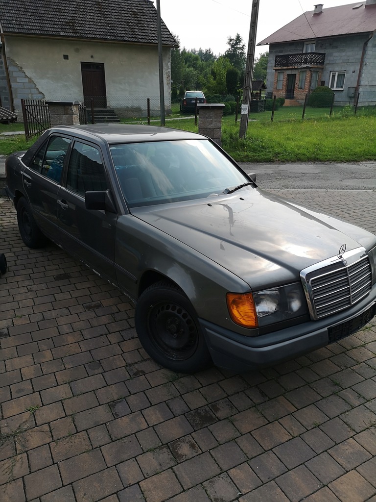 Samochód mercedes w 124 1985 rok automat 8357577301