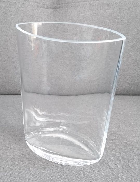 WAZON szklany bdb stan 20,2 cm