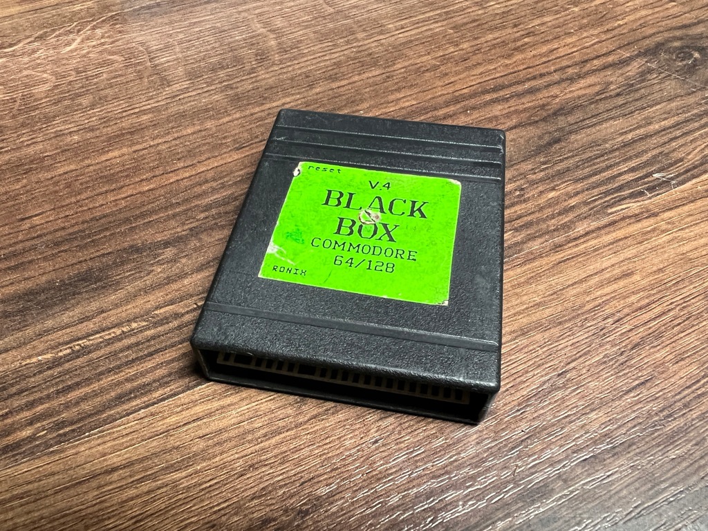 Cartridge BLACK BOX V4 Commodore 64 / 128 12559253388 oficjalne archiwum Allegro