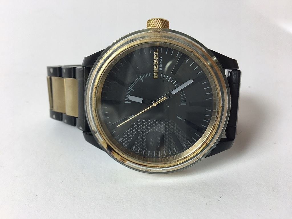 Dz1877 diesel watch deals