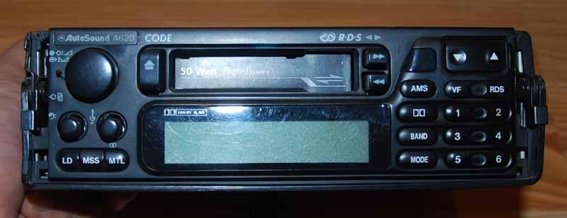 RADIOMAGNETOFON AUTOSOUND A620 + KIESZEŃ