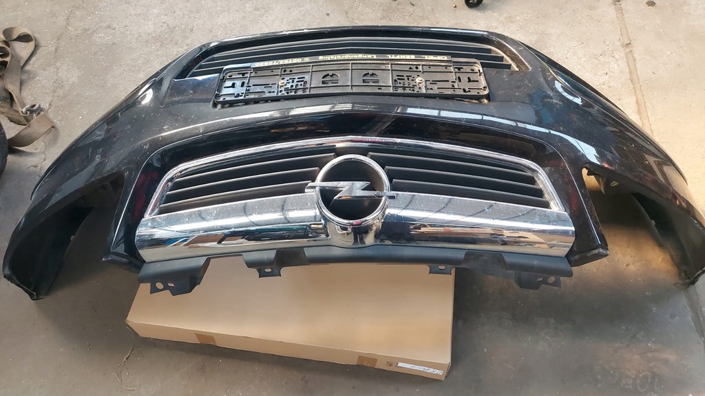 OPEL ZAFIRA B LIFT - ZDERZAK PRZÓD KOMPLET