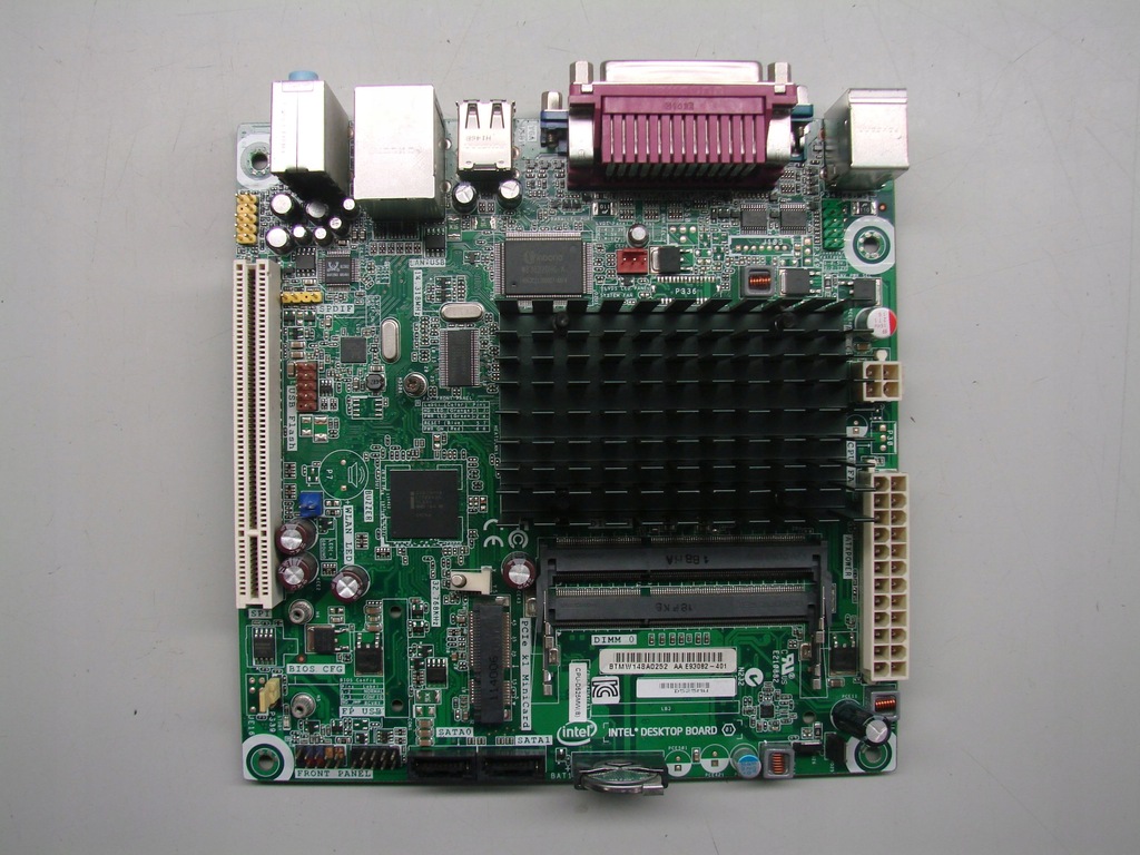 материнская плата foxconn 45cs. мини пк atom 230 82945g. Atom 230. Intel atom 230 характеристики. Atom 230.