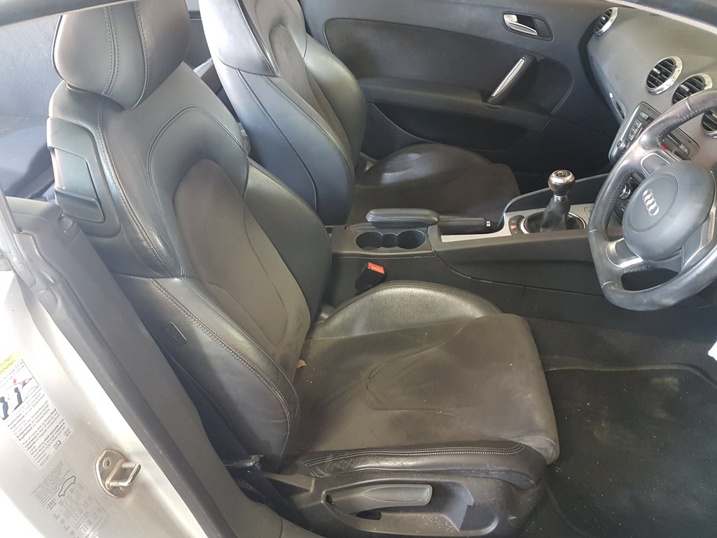 Audi Tt 8j Kanapa Tylna Oparcie Polskora 6898047335 Oficjalne Archiwum Allegro