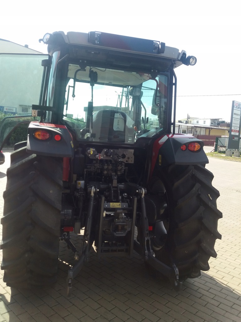 Купить Трактор Massey Ferguson 5710 НОВИНКА! 199900 БРУТО!!: отзывы, фото, характеристики в интерне-магазине Aredi.ru