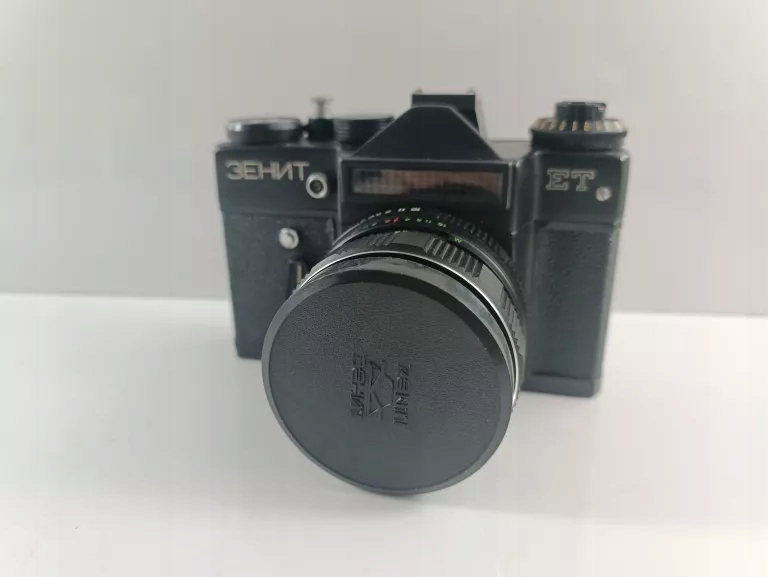 APARAT ZENIT ET