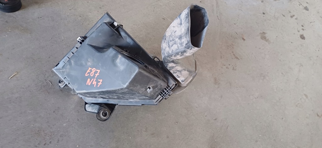 BMW E87 lift OBUDOWA FILTRA POWIETRZA 2.0d N47