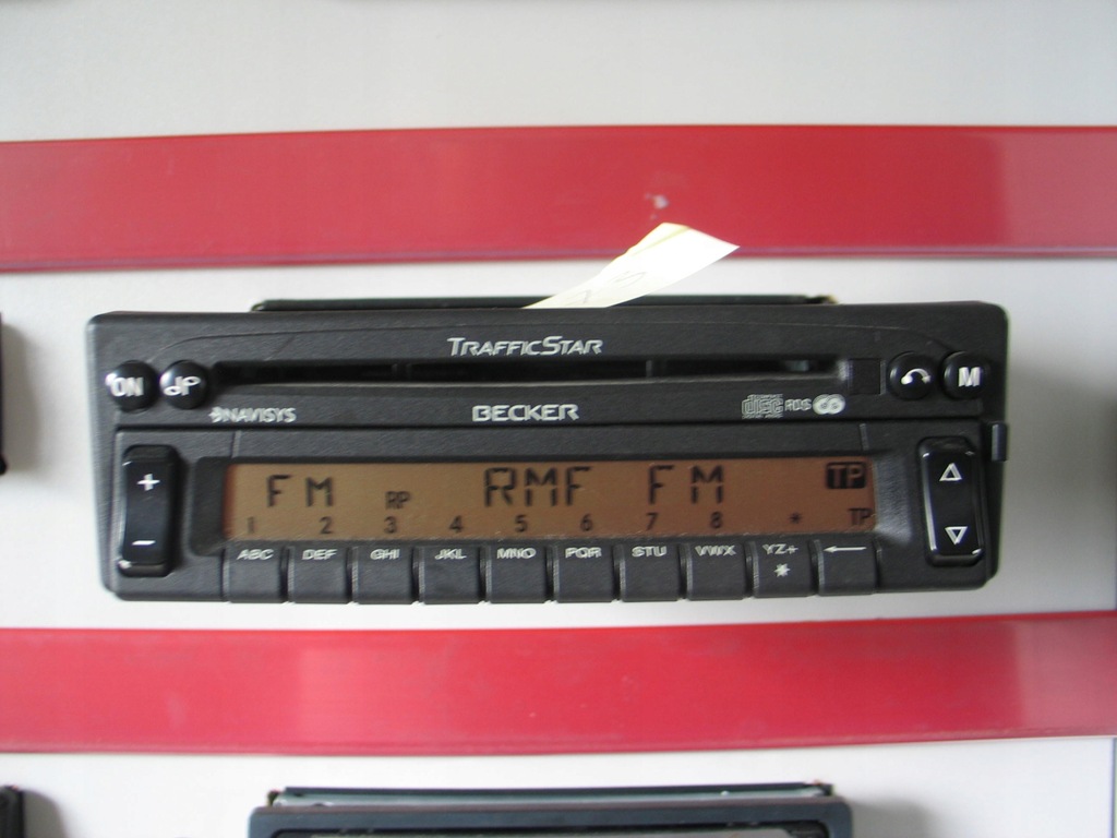 radio mercedes porsche becker traffic star BE2238