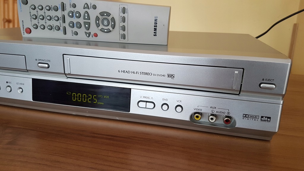 COMBI DVD VHS Samsung SV-DVD40 EUR 90,00 - PicClick FR