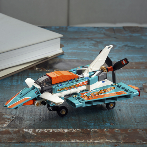Купить LEGO TECHNIC 42117 Гоночный самолет: отзывы, фото, характеристики в интерне-магазине Aredi.ru