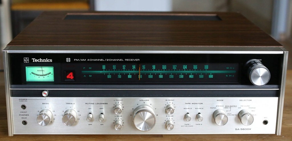 Technics sa-5600x Stereo\Quadraphonic amplituner