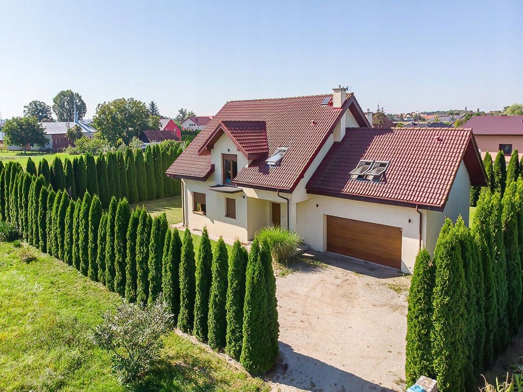 Dom, Smardzów, Oleśnica (gm.), 243 m²