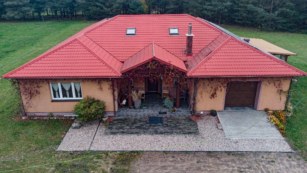 Dom, Dąbrówka, Luzino (gm.), 360 m²