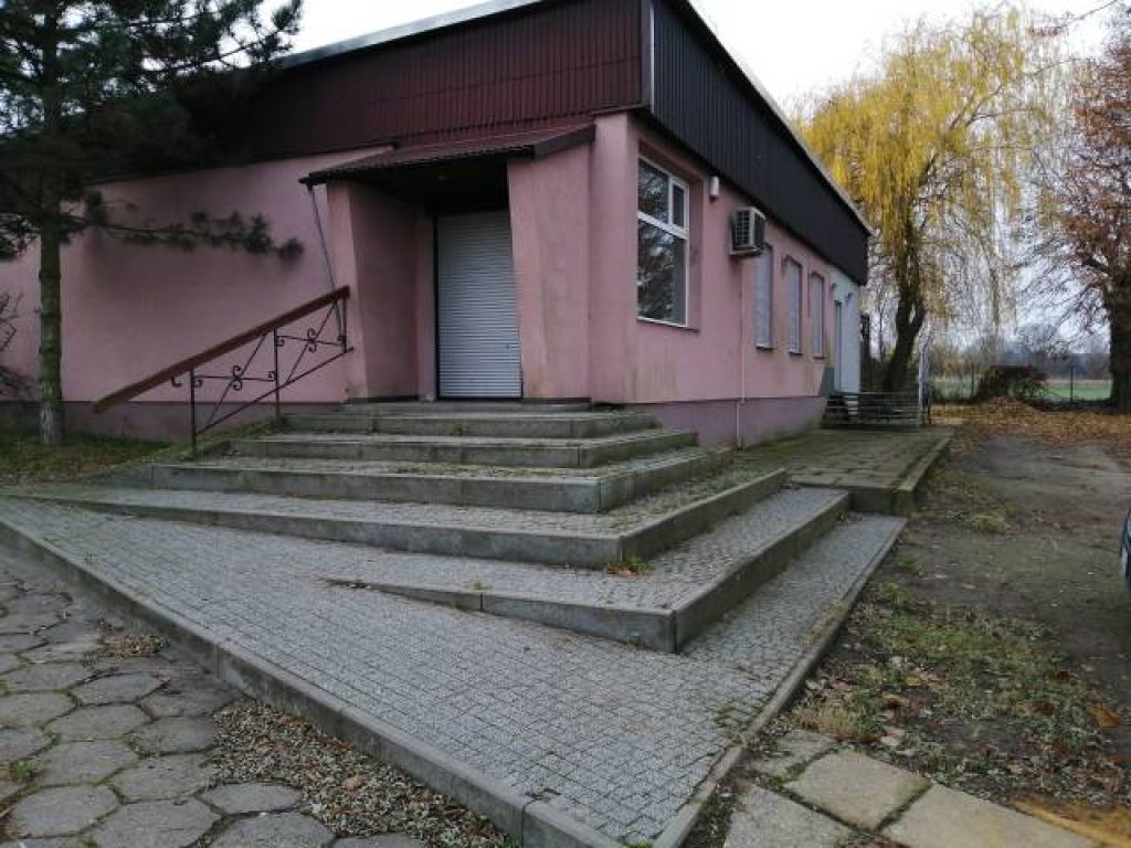 Dom, Siekierowice, Dobroszyce (gm.), 200 m²