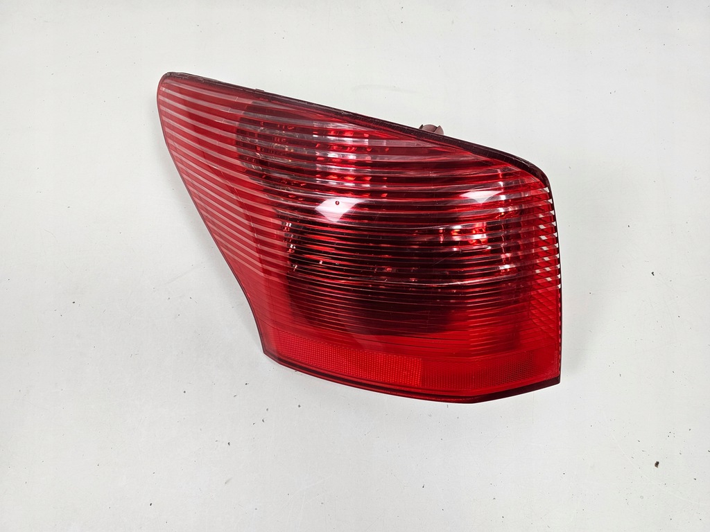 PEUGEOT 407 KOMBI LAMPA LEWA TYLNIA ORG. - 14142015012 - oficjalne ...