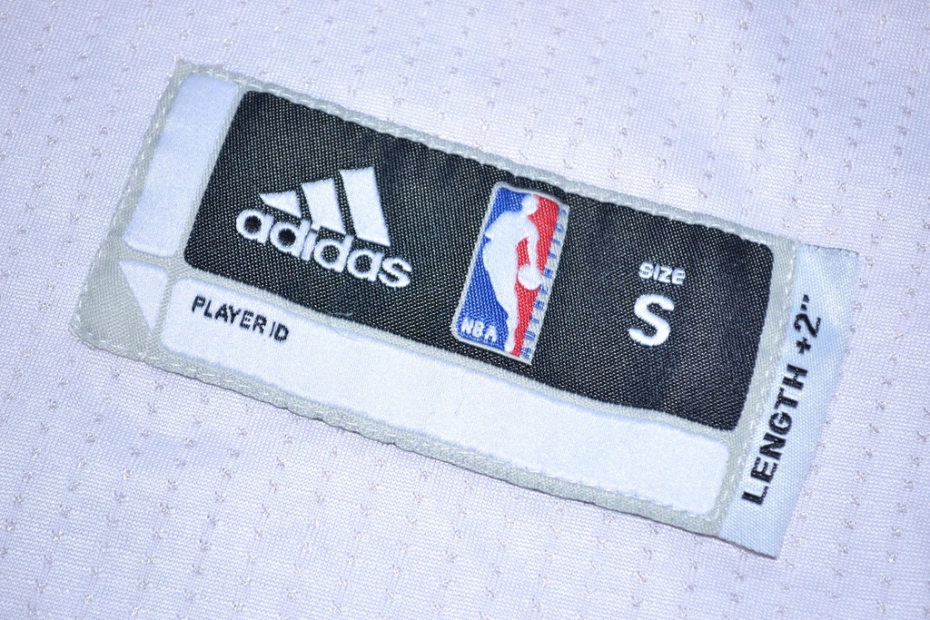 Купить ФУТБОЛКА ADIDAS MIAMI HEAT 6 JAMES NBA IDEAL S L+2: отзывы, фото, характеристики в интерне-магазине Aredi.ru