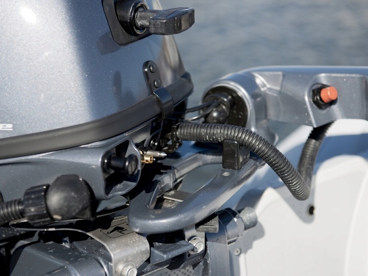 Лодочный мотор Yamaha f9 9JMHL