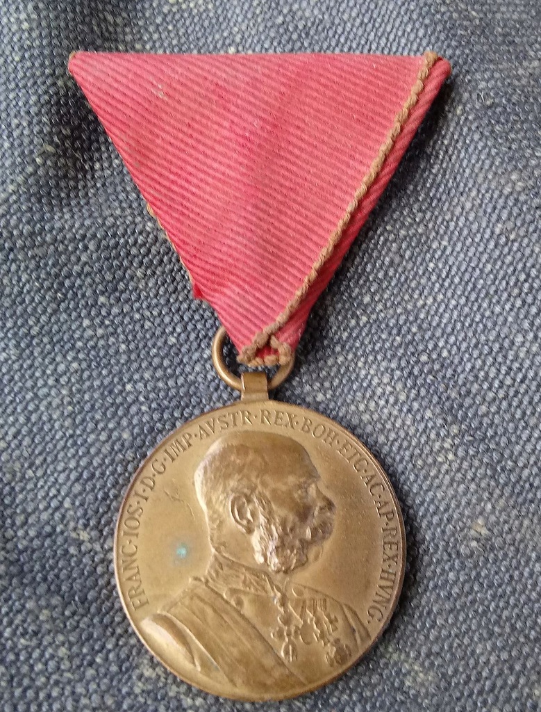 ORYGINALNY MEDAL Z FRANCISZKIEM JÓZEFEM+WSTĄŻKA