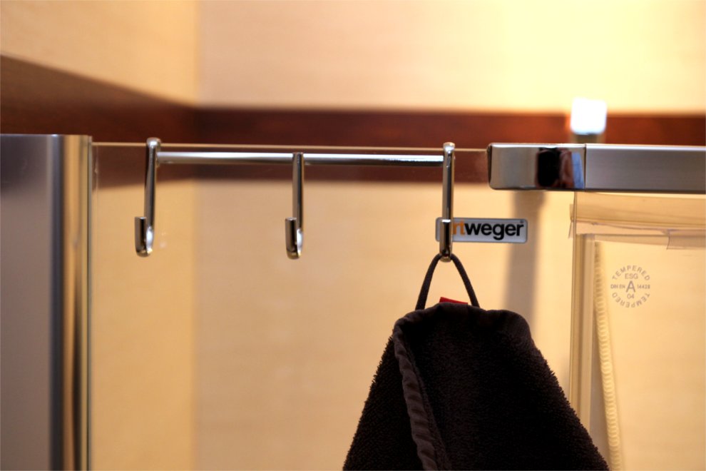 WIESZAK NA RĘCZNIKI NA KABINĘ PRYSZNICOWĄ GL 3 - 6817967353 - oficjalne