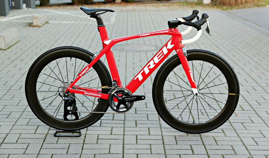 SZOSA TREK MADONE 9 DURA ACE R. 54