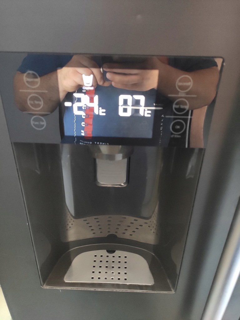 LODÓWKA HAIER side by side kostkarka czarna mat 8422482262