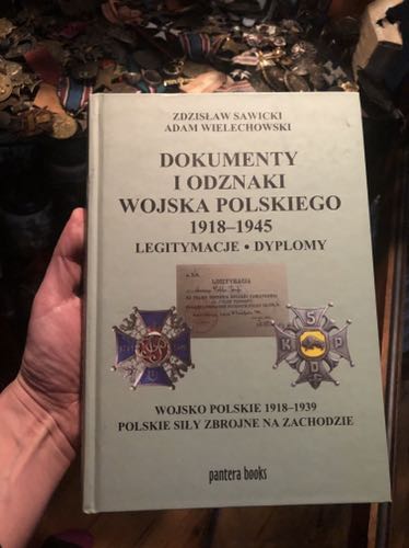 Dokumenty i odznaki Wojska Polskiego