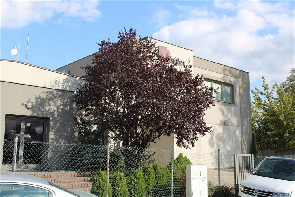 Magazyny i hale, 1170 m²