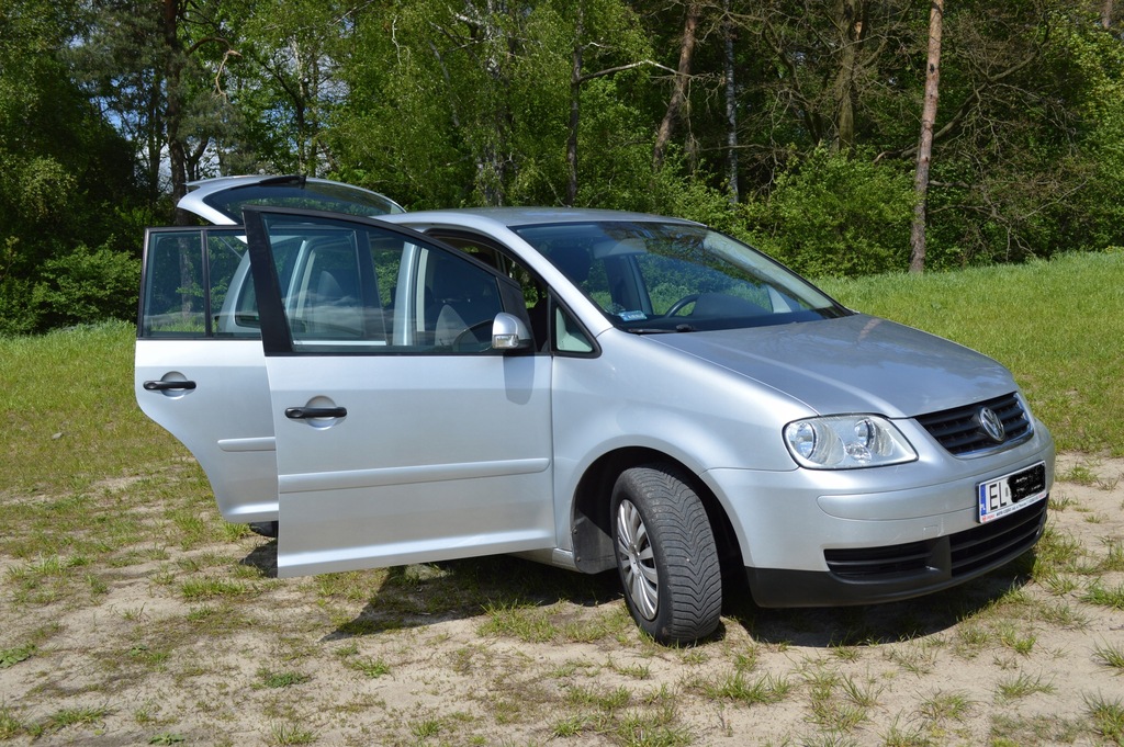 VW Touran 1.6 MPI 8V benzyna, 2005r, 174 tys.,