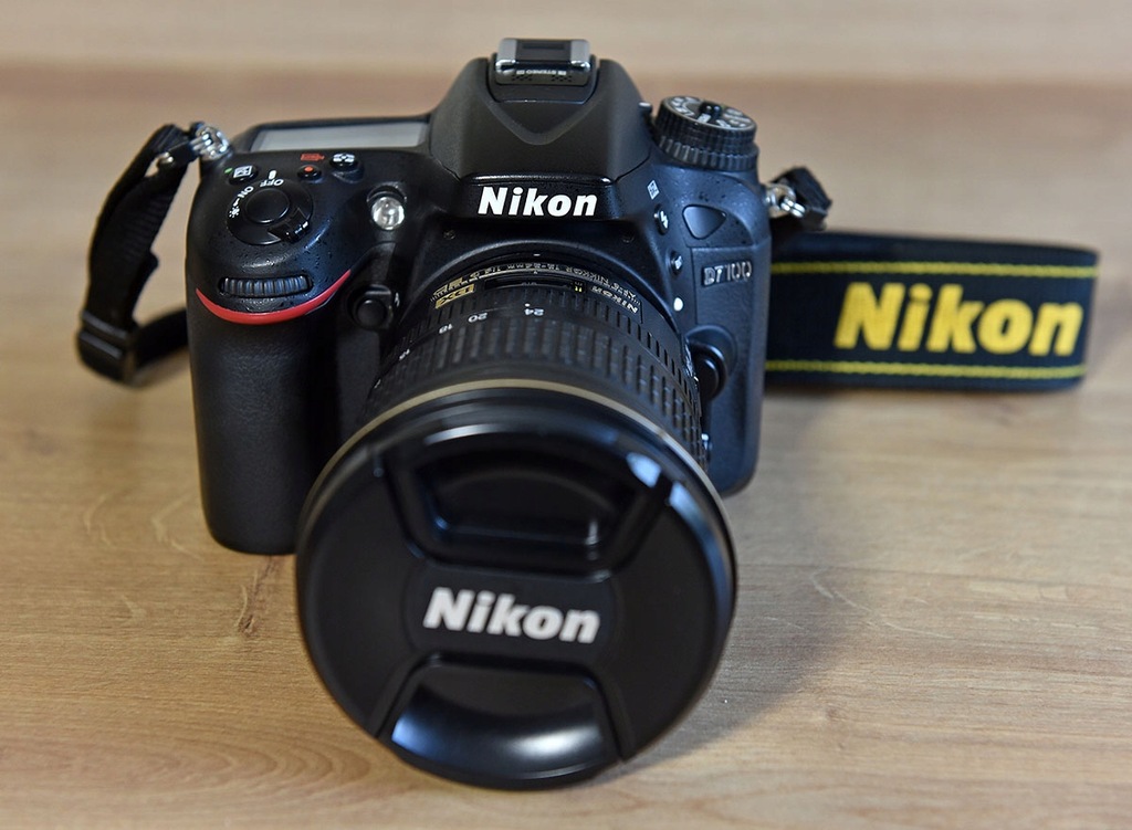 Nikon D7100 body + Nikkor AF-S 12-24 mm f/4 G DX