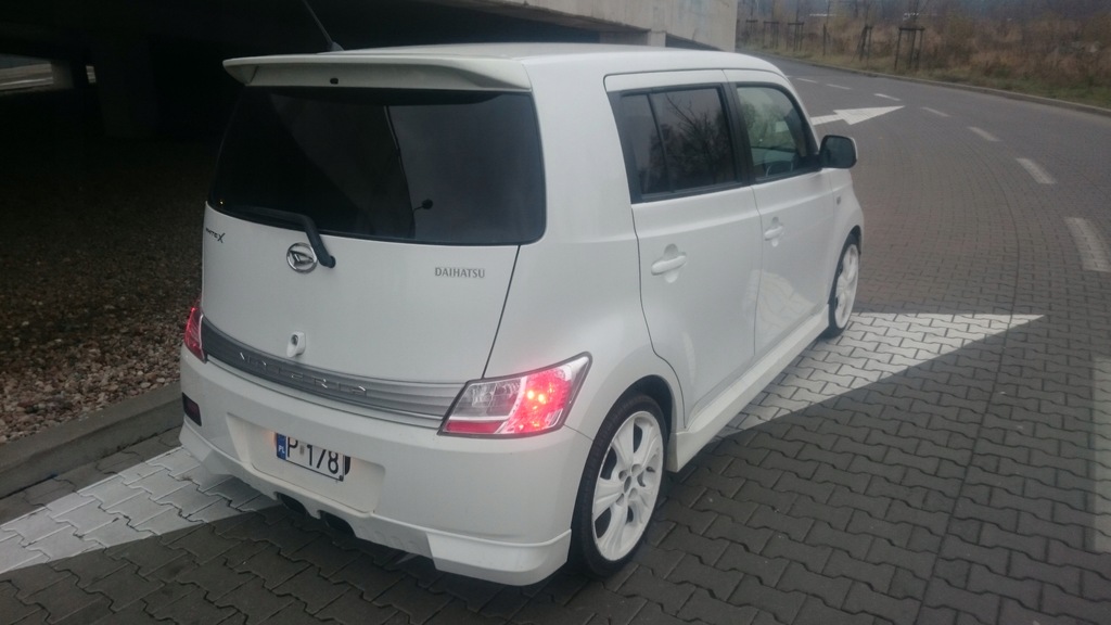 Daihatsu MATERIA Klimatyzacja wersja White-X skóra