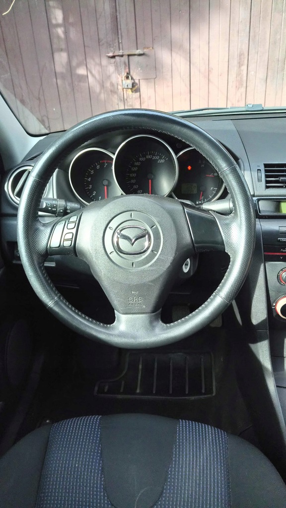 MAZDA 3 sedan (BK) 1.6 105 KM 9155874607 oficjalne