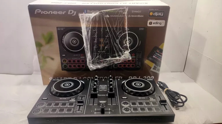 KONTROLER DJ PIONEER DDJ-200 IDEAŁ GWARANCJA KOMPLET