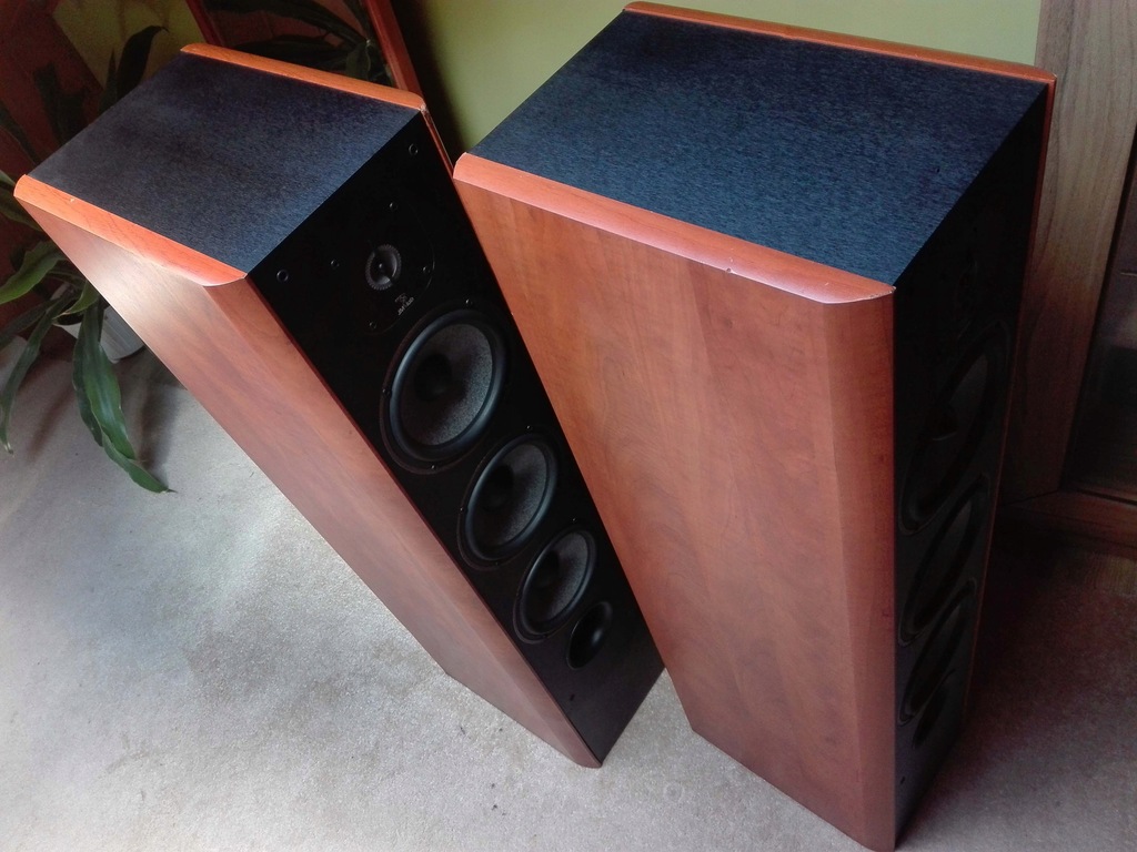 Jmlab cobalt 807. Кобальт стойка колонки. Focal jmlab cobalt. Focal cobalt 826. Focal-jmlab cobalt sw 800 s.