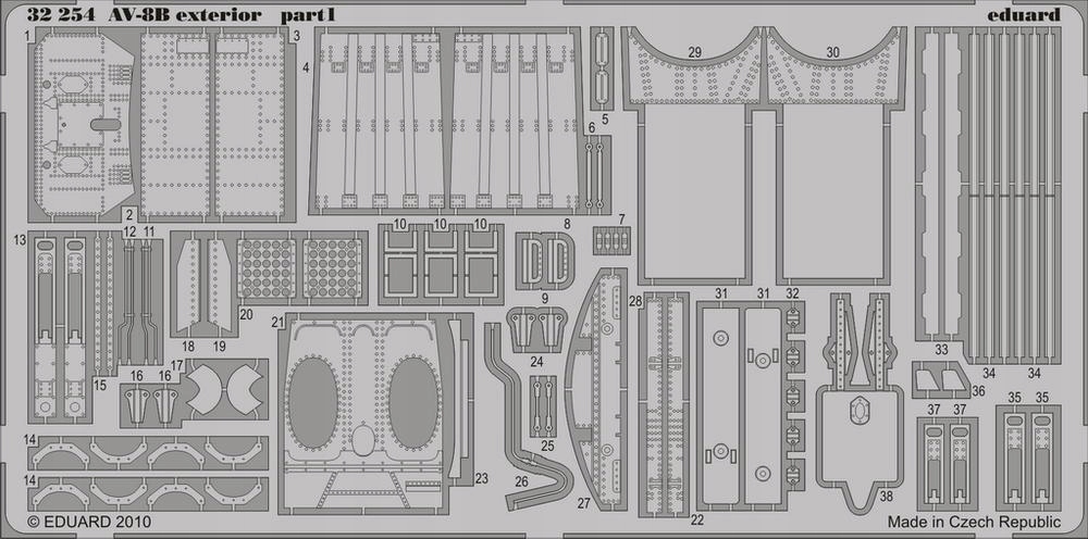 Eduard 32254 AV-8b Exterior