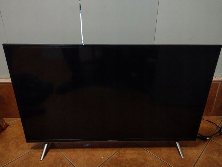 TELEWIZOR LED THOMSON 40FD5406