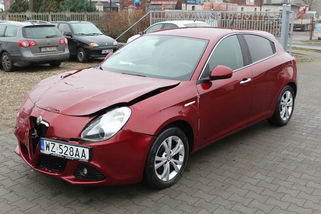 Купить Alfa Romeo Giulietta 2010R 1.4B+ГАЗ 170PS REJ PL!!: отзывы, фото, характеристики в интерне-магазине Aredi.ru