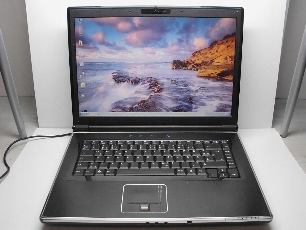 Clevo M860TU - odpala!