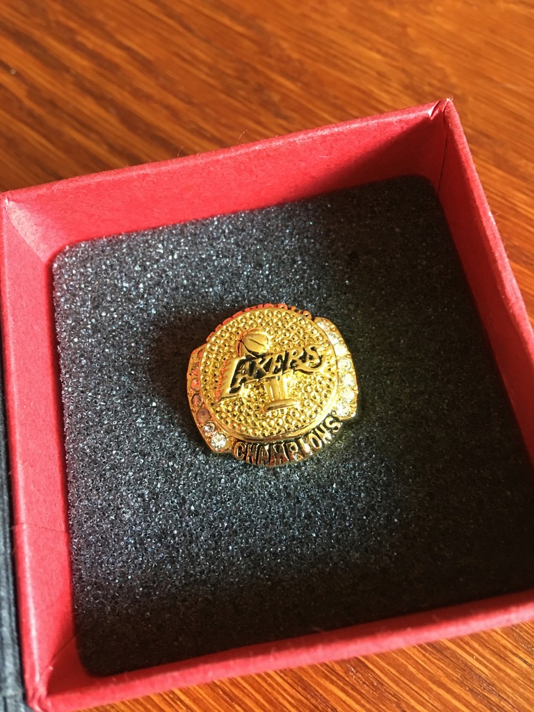 Kolekcjonerski sygnet pierścień NBA Kobe Bryant