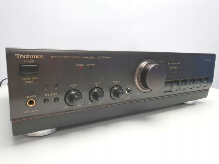 WZMACNIACZ TECHNICS SU-A700MK3
