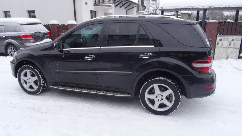 MERCEDES ML 550 2009R 5,5L AUTOMAT4X4 CENA NETTO