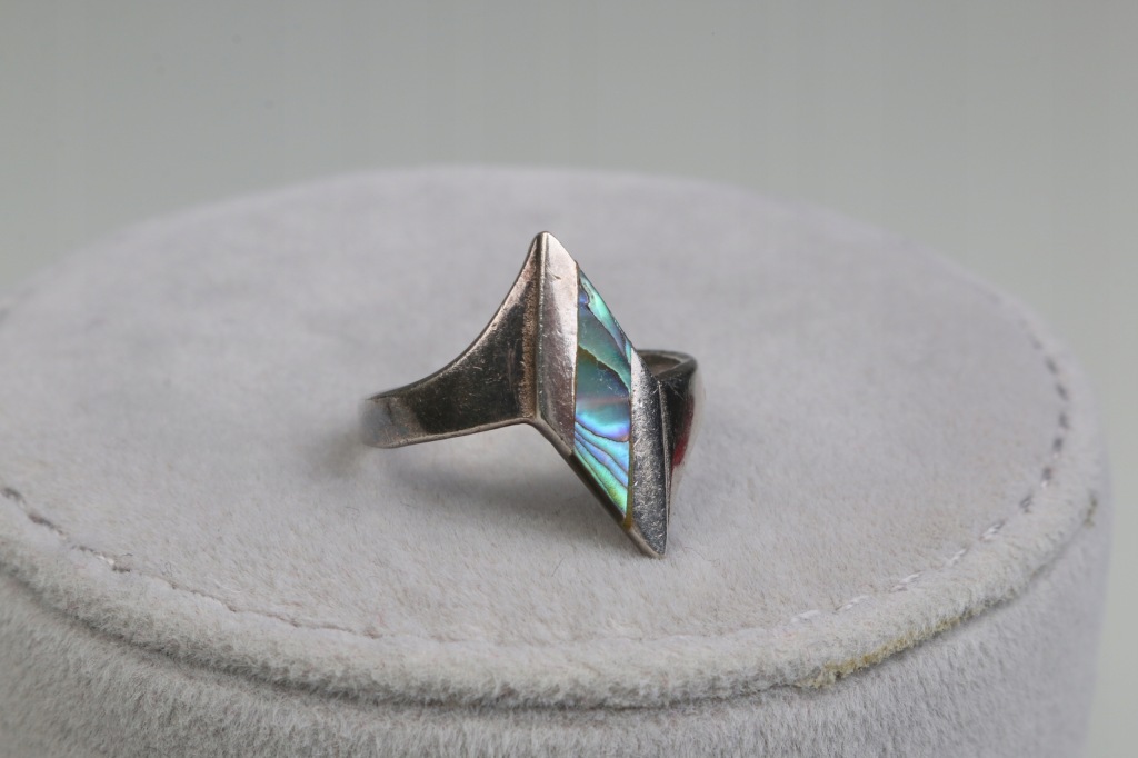 MASA PERŁOWA srebrny pierścionek 2,82 g 11.584