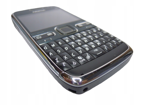 ŁADNA NOKIA E72 KOMPLET 1