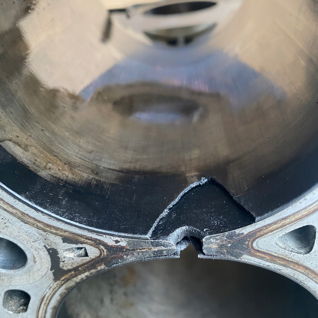 7823013 ,11112359841 ,11112295771 ,11112213142 Блок