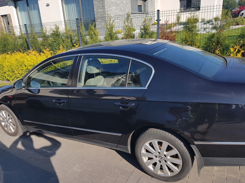 samochody osobowe volkswagen Passat 7645509420