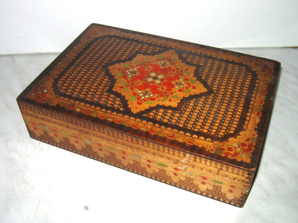 Kasetka Drewniana SZKATUŁKA ok. 1950 Bardzo Ładna