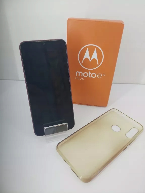 TELEFON MOTO E6 PLUS + KOMPLET