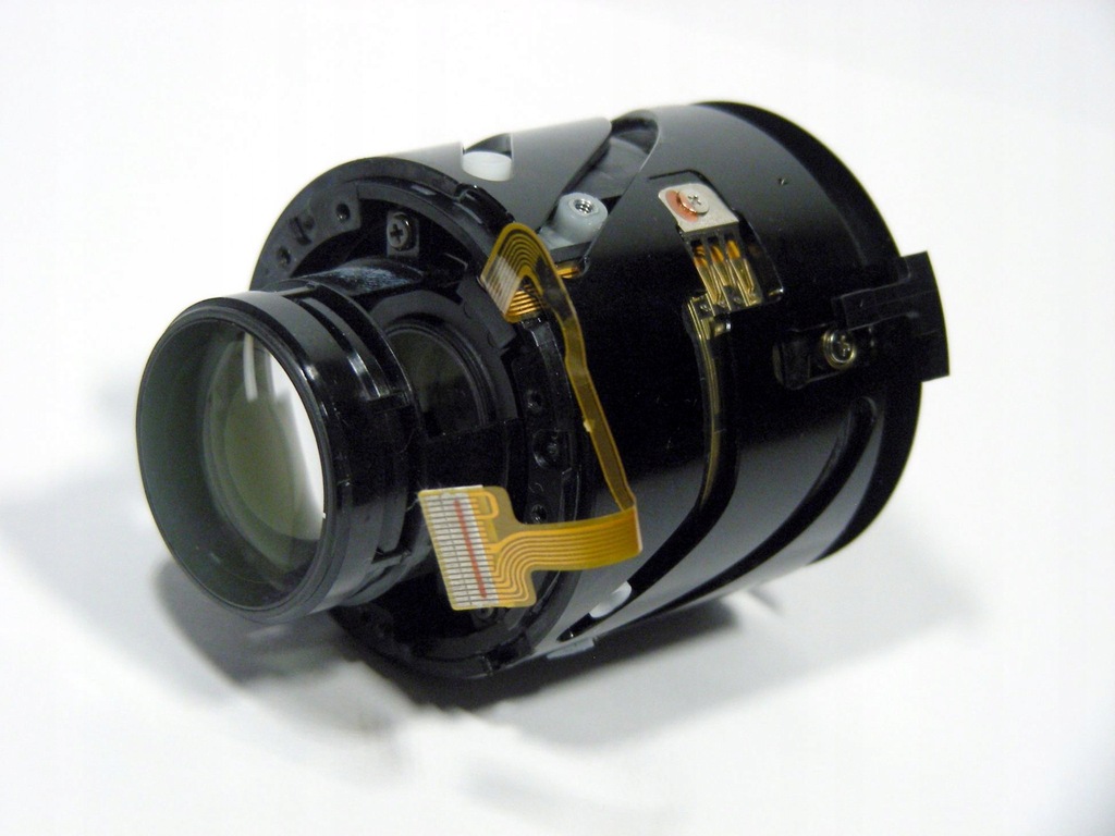 Nikon Nikkor 18-70mm DX - soczewki wewnętrzne