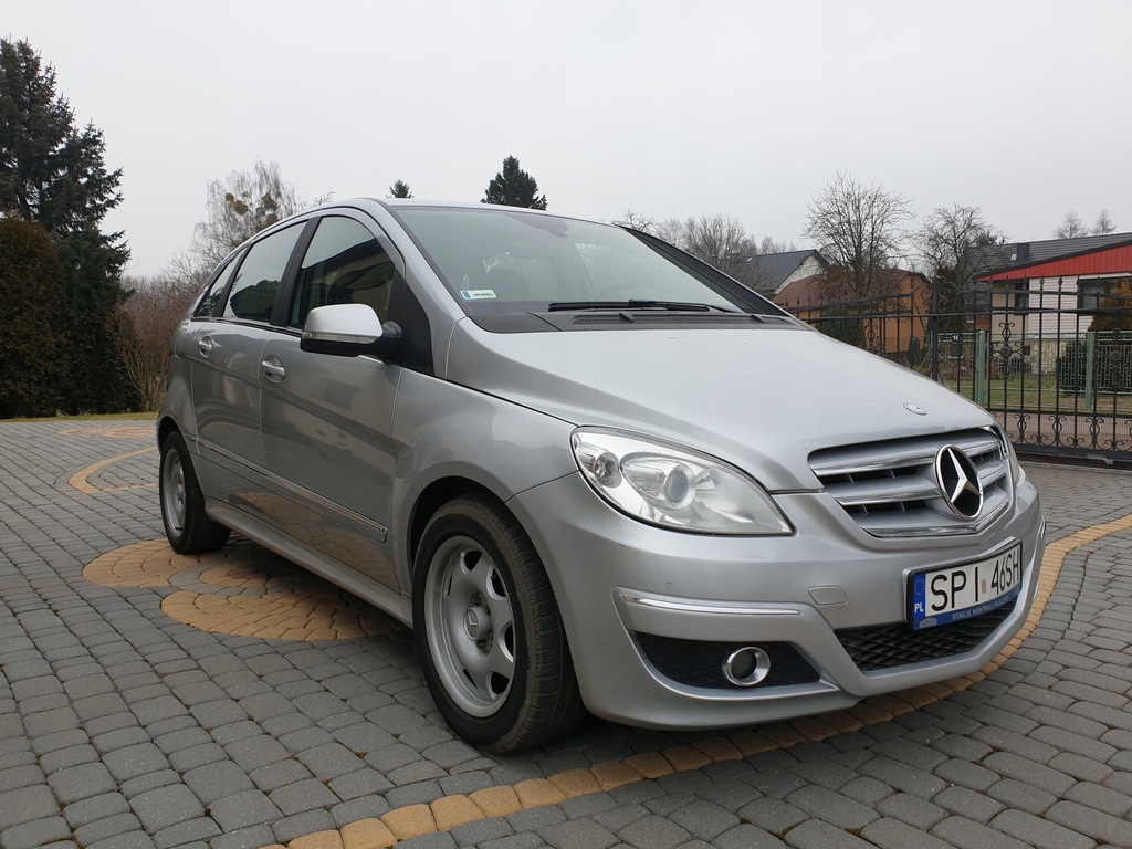 Купить MERCEDES-BENZ B-CLASS 200 CDI 140 л.с. 2009 г.: отзывы, фото, характеристики в интерне-магазине Aredi.ru