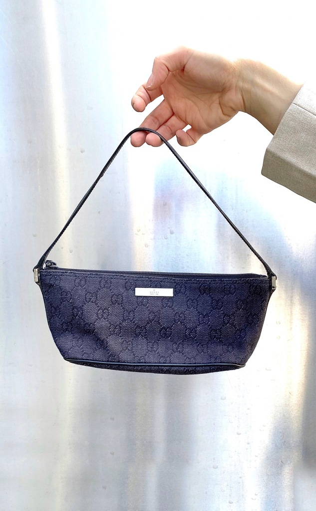 Gucci Torebka Vintage Boat Baguette monogram GG
